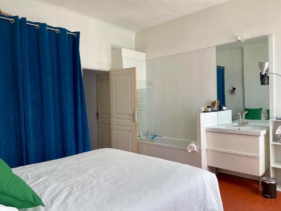 Logis Confortable - Accueillant Marseille Exterior photo